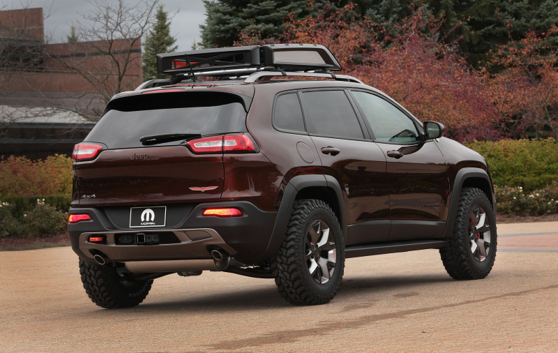 Illustration for article titled Chrysler Group LLC Reveals Mopar-Modified Show Vehicles Ahead Of 2013 SEMA Show